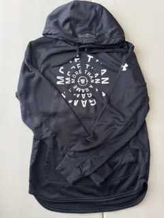 Under Armour 黒 パーカー フード付き