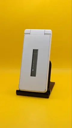 2026年最新】aquosケータイ3 805shの人気アイテム - メルカリ