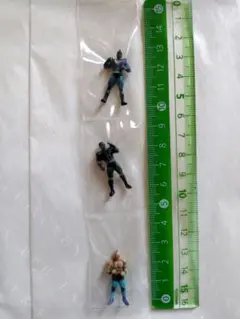 ドラクエ2 勇者 3点セット ミニフィギュア - メルカリ
