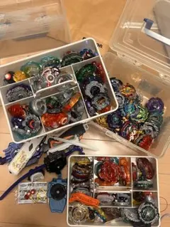 ベイブレード トッパーとランチャーセット - メルカリ