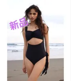 お値下げ！新品ETRETOKYO×ALEXIASTAM Vカットバストギャザー - メルカリ