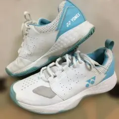 YONEX ヨネックス パワークッション SHT−106 23.5cm