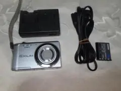 美品 カシオ CASIO EXILIM EX-ZR400 シルバー ＃A600 - メルカリ