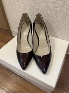 カネマツ　エナメルパンプス　25