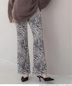 coca プリーツパンツ　ショート丈