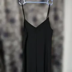 新品☆薄手Aライン☆キャミワンピ♪ブラック～Ｌ位