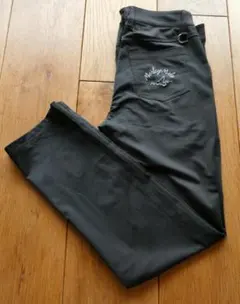 HONMAゴルフ Morley Mole レディスパンツ （黒）9号 ＊新品のサムネイル