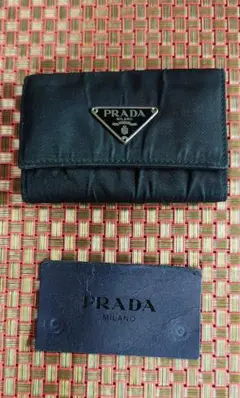 PRADA 　6連　キーケース　ナイロン