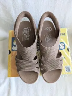 SKECHERS Slip-ins サンダル モカ 24cmのサムネイル