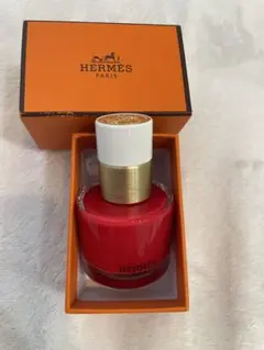 新品未使用 HERMES ルージュH ネイルカラー 66番のサムネイル