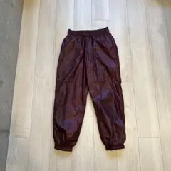 ナイロンパンツ