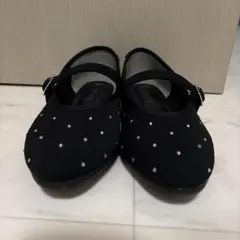CLOSSHI ストラップパンプス ビジュー付き ブラックのサムネイル
