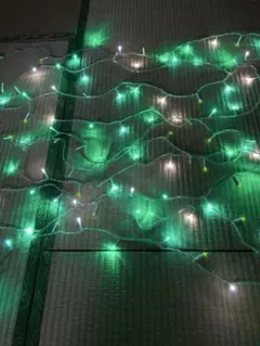 緑と白のLEDライト 約8m DC36Vアダプター付き