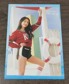 TWICE ジヒョ ready to be special ラントレ グッズ