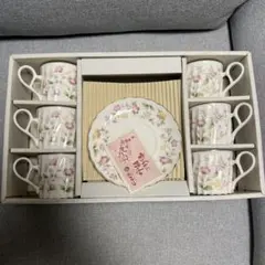 花柄カップ6個セットとソーサー