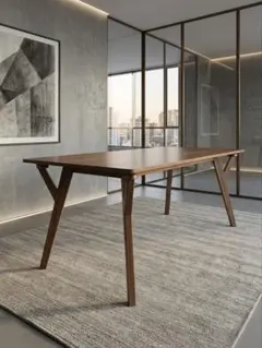 ブラウン木製ダイニングテーブル