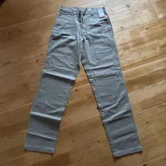 カーキ チノパン サイズ31