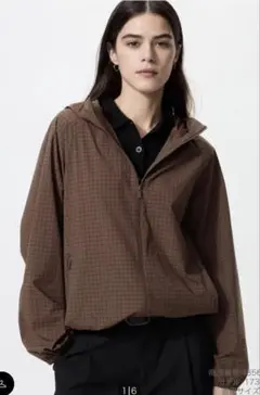 美品　ポケッタブルUVカットパーカー　3XL