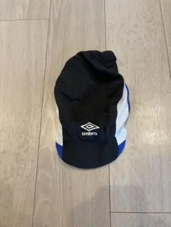 UMBRO アンブロ スポーツキャップ 帽子　57cmのサムネイル