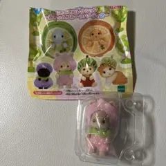 シルバニアファミリー赤ちゃんフルーツパーティ2みるくウサギの赤ちゃんもも衣装　桃