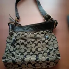 セール　COACH シグネチャー ショルダーバッグ