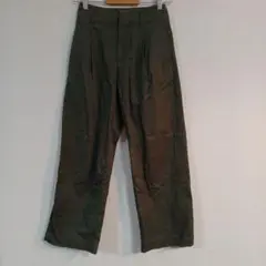 【ユニクロ】オリーブグリーン プリーツ入り ワイドパンツ