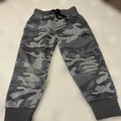 Quiksilver グレー迷彩スウェットパンツのサムネイル