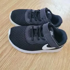 Nike スニーカー