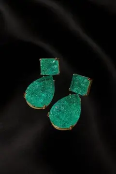 Item thumbnail for item 3e114fc5-8bda-4077-ad4b-a762190a7e28