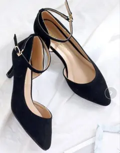 リバティードール アシメカットストラップ 美脚パンプス