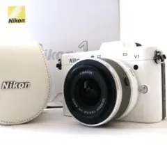 【ほぼ未使用・極上美品】Nikon1 V1 ホワイト レンズキット レザーケースのサムネイル