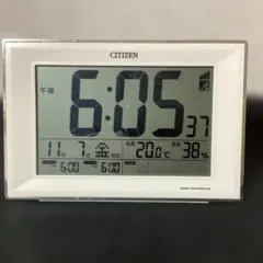 リズム(RHYTHM) シチズン 目覚まし時計 電波時計 温度計・湿度計付き 白