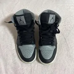 Nike Air Jordan 1 Mid ブラック/グレー