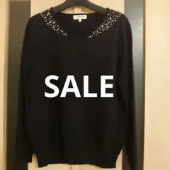 スープ（soup）の薄手ニットセーター濃紺色　襟元のビジュー綺麗で素敵！新品！！