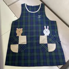 新品未使用 チェック柄 クマウサギモチーフ エプロン