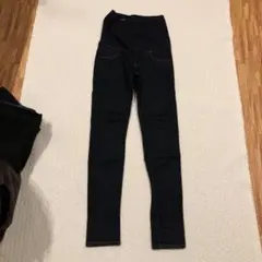 マタニティデニム マタニティパンツ　UNIQLO