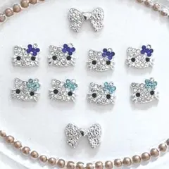 キティちゃんネイルパーツ ハローキティ ラインストーン キラキラ 青 水色