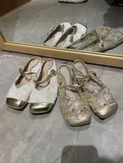 24.0 ローヒールパンプス　白　ゴールド