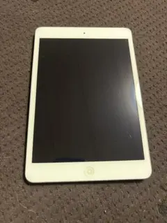 Apple iPad シルバー 本体 A1822 動作未確認 - メルカリ