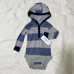 未使用タグ付　カーターズ　フード付きボディスーツ 6m 70cm