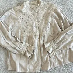 サマンサモスモス★お袖フリル＊胸元カットワークレースブラウス＊グレー