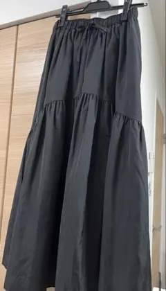 【美品】クラフトスタンダードブティック　黒ロングスカートのサムネイル