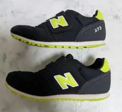 New Balance 373 黒/ライム スニーカー