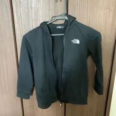 ノースフェイス キッズ120cm スクエアロゴパーカー　最終価格。