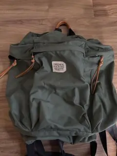 FREDRIK PACKERS オリーブグリーン リュック
