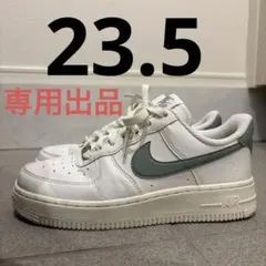 Nike Air Force 1 ホワイト/オリーブ