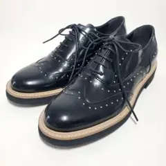 未使用級✨️ルカグロッシ スタッズ ウィングチップ エナメル 革靴 23.5のサムネイル