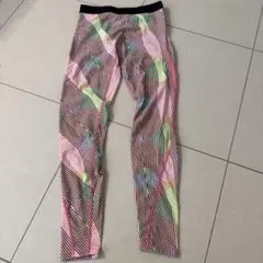 UNDER ARMOUR 幾何学模様 スパッツ