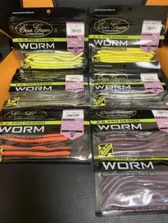 Item thumbnail for item 6e5573a0-77b1-4f5f-9d3f-42a23e1434f8