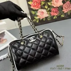 CHANEL ブラック キルティング ショルダーバッグ